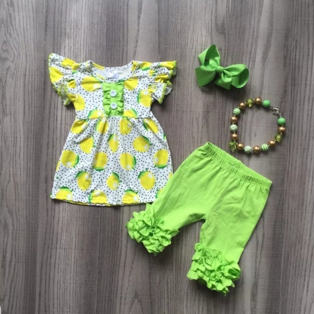 Girls Boutique lemon/lime capri set  (NEW)